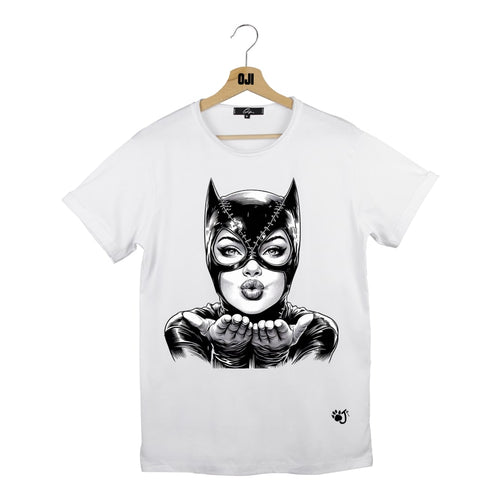 CATWOMAN